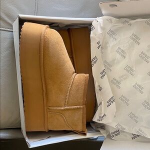 Dream Pairs Shoe Box